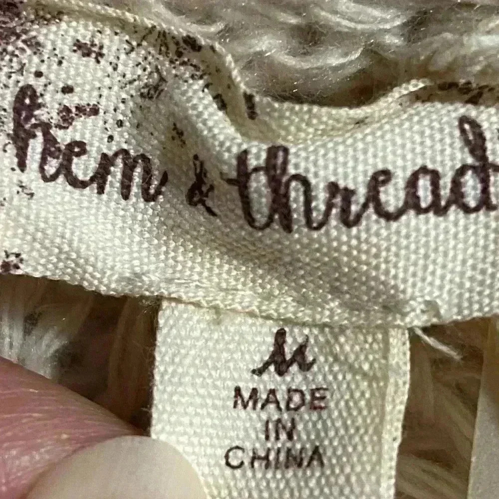 Hem & Thread Cable Knit Turtleneck Sweater Medium Ecru Hi-Lo NWT - Picture 10 of 12